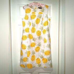 Brooks Brothers Pineapple Print Shift Dress preppy style Size 10. EUC